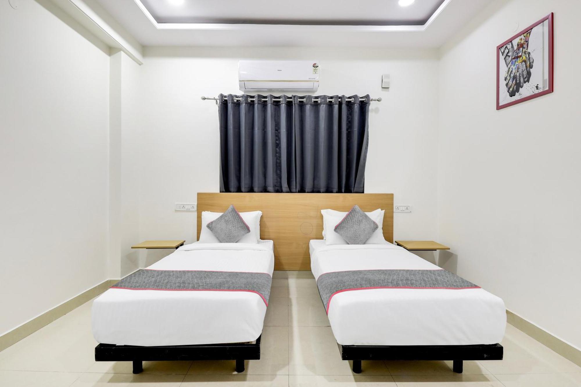 Super Townhouse De Alphabet Hotel Kukatpally Nexus Mall Haïdarabad Extérieur photo