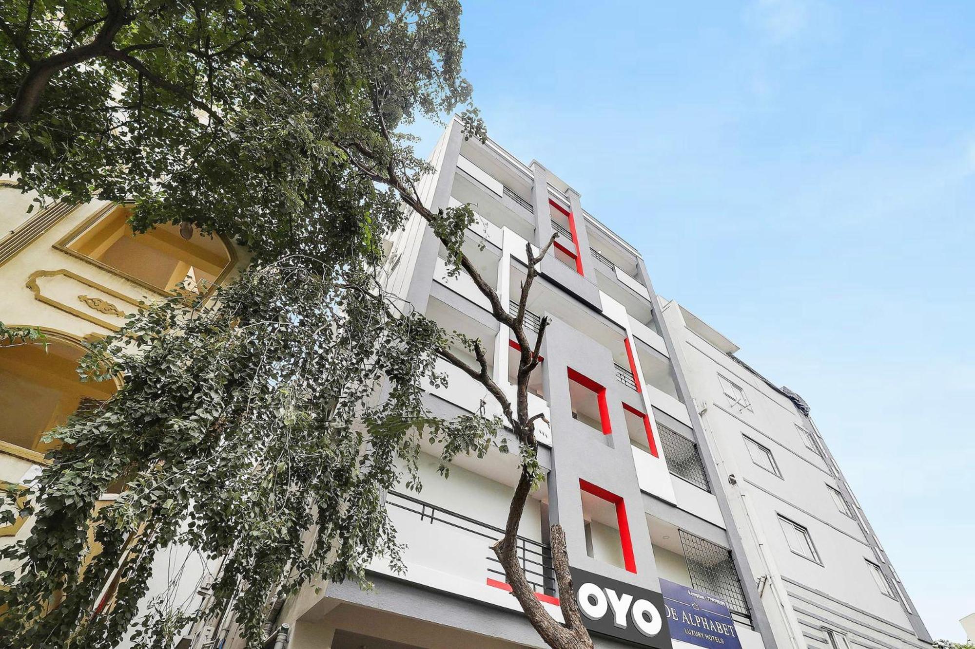 Super Townhouse De Alphabet Hotel Kukatpally Nexus Mall Haïdarabad Extérieur photo